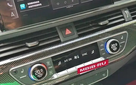 Audi RS 4, 2022 год, 6 970 077 рублей, 11 фотография