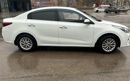 KIA Rio IV, 2018 год, 1 190 000 рублей, 8 фотография