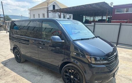 Volkswagen Multivan T6 рестайлинг, 2020 год, 5 500 000 рублей, 2 фотография
