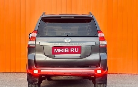 Toyota Land Cruiser Prado 150 рестайлинг 2, 2016 год, 3 499 000 рублей, 7 фотография