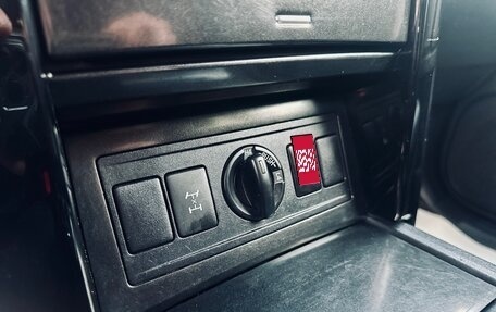 Toyota Land Cruiser Prado 150 рестайлинг 2, 2016 год, 3 499 000 рублей, 21 фотография