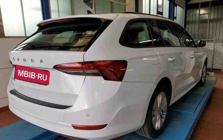 Skoda Octavia IV, 2021 год, 2 172 000 рублей, 2 фотография