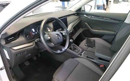 Skoda Octavia IV, 2021 год, 2 172 000 рублей, 6 фотография