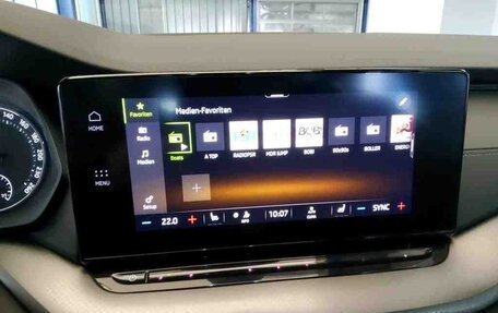 Skoda Octavia IV, 2021 год, 2 172 000 рублей, 10 фотография