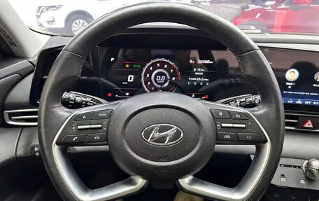 Hyundai Elantra, 2022 год, 1 490 000 рублей, 12 фотография
