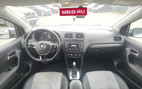 Volkswagen Polo VI (EU Market), 2018 год, 1 100 000 рублей, 11 фотография