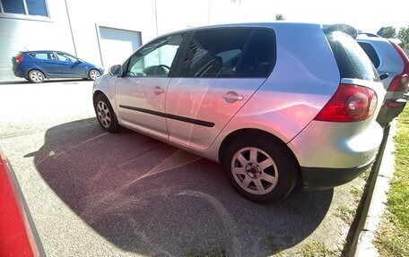 Volkswagen Golf V, 2004 год, 345 000 рублей, 4 фотография