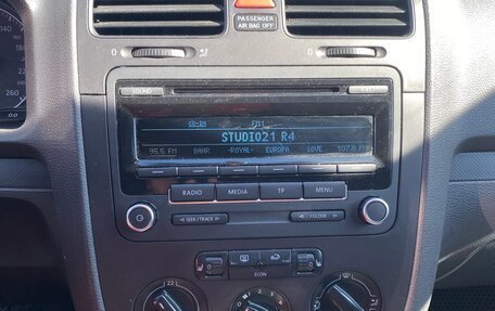 Volkswagen Golf V, 2004 год, 345 000 рублей, 13 фотография