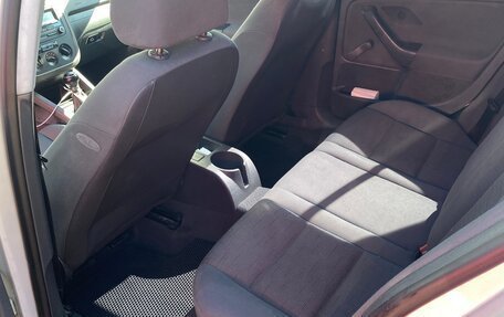 Volkswagen Golf V, 2004 год, 345 000 рублей, 15 фотография