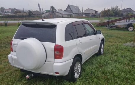 Toyota RAV4, 2001 год, 650 000 рублей, 6 фотография