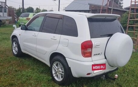 Toyota RAV4, 2001 год, 650 000 рублей, 2 фотография