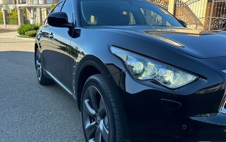 Infiniti QX70, 2015 год, 3 000 000 рублей, 1 фотография