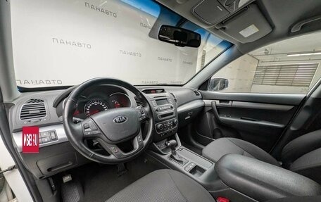 KIA Sorento II рестайлинг, 2015 год, 1 917 000 рублей, 10 фотография