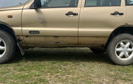 Chevrolet Niva I рестайлинг, 2004 год, 200 000 рублей, 9 фотография