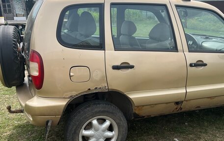 Chevrolet Niva I рестайлинг, 2004 год, 200 000 рублей, 6 фотография