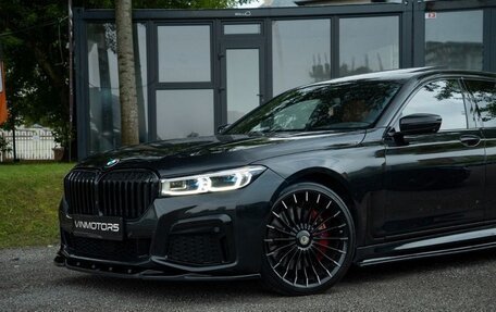 BMW 7 серия, 2022 год, 5 950 000 рублей, 2 фотография