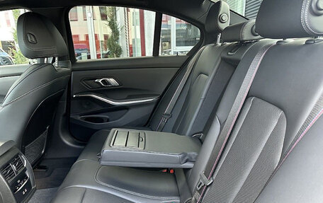 BMW 3 серия, 2022 год, 3 950 000 рублей, 20 фотография