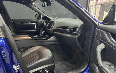 Maserati Levante I, 2022 год, 9 500 000 рублей, 7 фотография