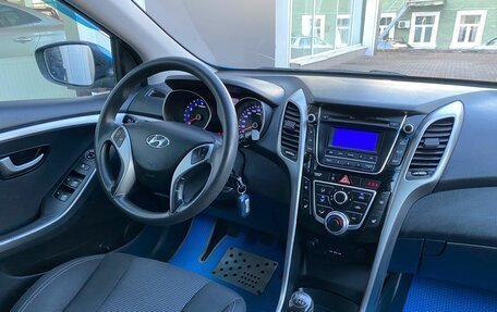 Hyundai i30 II рестайлинг, 2013 год, 849 000 рублей, 10 фотография