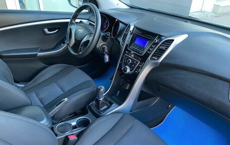 Hyundai i30 II рестайлинг, 2013 год, 849 000 рублей, 7 фотография