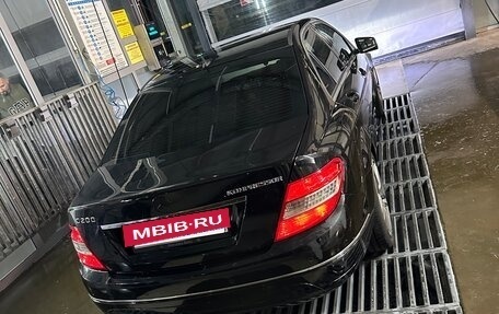 Mercedes-Benz C-Класс, 2009 год, 1 165 000 рублей, 2 фотография