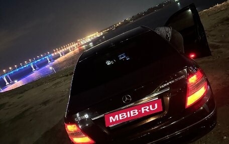 Mercedes-Benz C-Класс, 2009 год, 1 165 000 рублей, 7 фотография