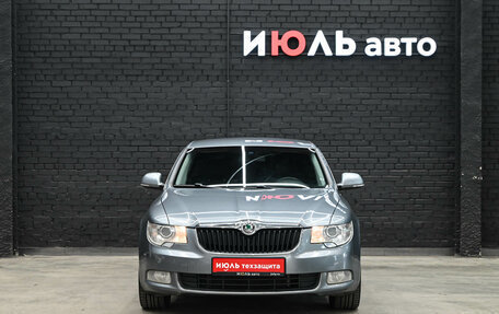 Skoda Superb III рестайлинг, 2011 год, 980 000 рублей, 2 фотография