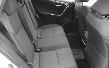 Toyota RAV4, 2021 год, 3 475 000 рублей, 7 фотография
