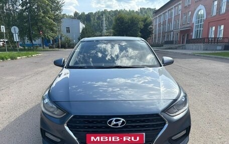 Hyundai Solaris II рестайлинг, 2018 год, 1 150 000 рублей, 1 фотография