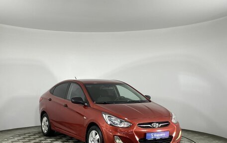 Hyundai Solaris II рестайлинг, 2011 год, 660 000 рублей, 2 фотография