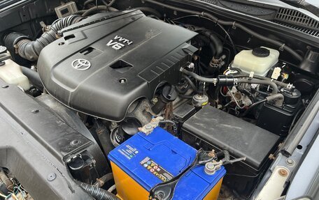 Toyota Land Cruiser Prado 120 рестайлинг, 2005 год, 1 630 000 рублей, 20 фотография