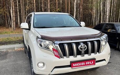 Toyota Land Cruiser Prado 150 рестайлинг 2, 2015 год, 3 500 000 рублей, 1 фотография