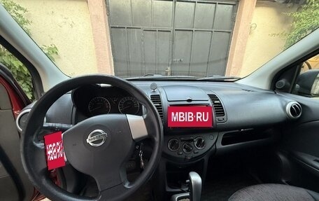 Nissan Note II рестайлинг, 2010 год, 800 000 рублей, 6 фотография