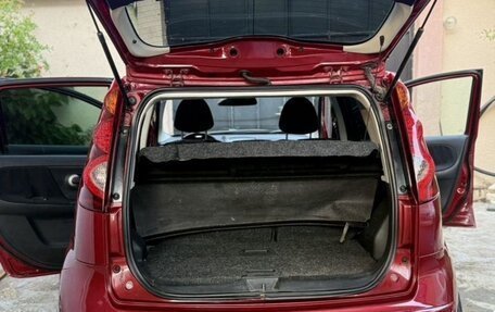 Nissan Note II рестайлинг, 2010 год, 800 000 рублей, 8 фотография