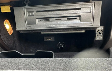 Volkswagen Touareg III, 2011 год, 1 850 000 рублей, 11 фотография