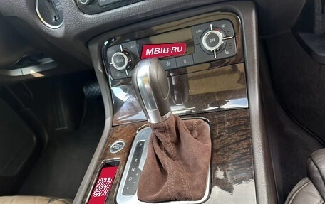 Volkswagen Touareg III, 2011 год, 1 850 000 рублей, 12 фотография