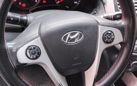 Hyundai Solaris II рестайлинг, 2011 год, 550 000 рублей, 2 фотография