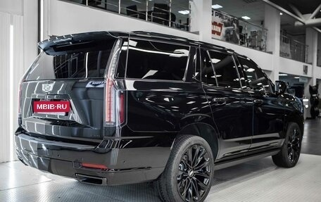 Cadillac Escalade V, 2025 год, 23 940 000 рублей, 8 фотография
