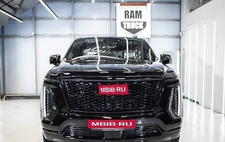 Cadillac Escalade V, 2025 год, 23 940 000 рублей, 4 фотография