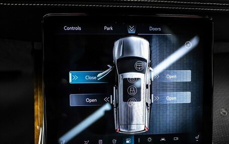 Cadillac Escalade V, 2025 год, 23 940 000 рублей, 39 фотография