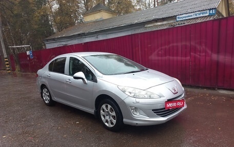 Peugeot 408 I рестайлинг, 2012 год, 650 000 рублей, 2 фотография