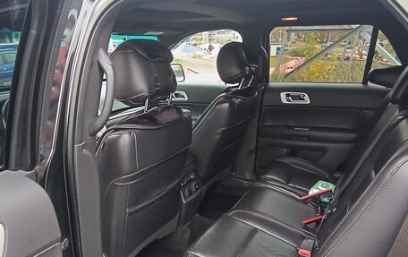 Ford Explorer VI, 2012 год, 1 300 000 рублей, 1 фотография