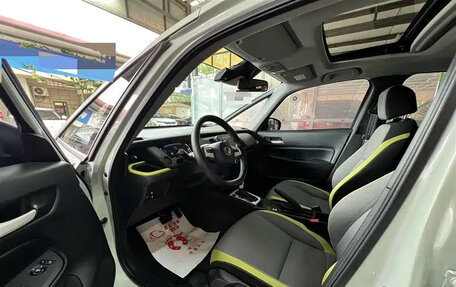 Honda Fit, 2021 год, 1 350 000 рублей, 7 фотография
