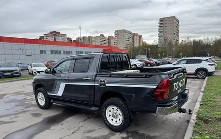 Toyota Hilux VIII, 2023 год, 5 650 000 рублей, 2 фотография