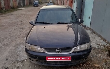 Opel Vectra B рестайлинг, 1995 год, 75 000 рублей, 1 фотография