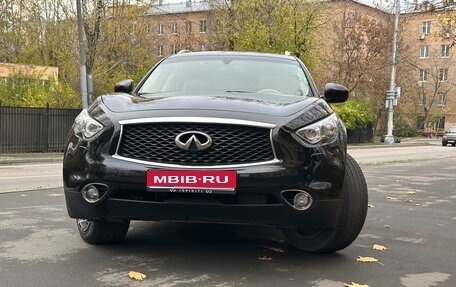 Infiniti QX70, 2017 год, 4 100 000 рублей, 1 фотография