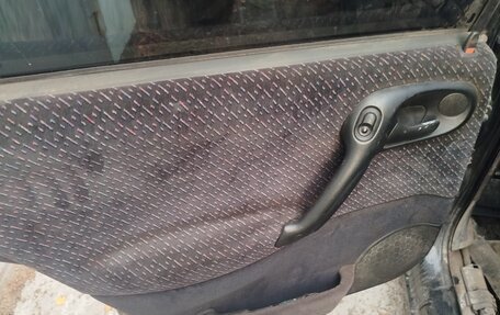 Opel Vectra B рестайлинг, 1995 год, 75 000 рублей, 4 фотография