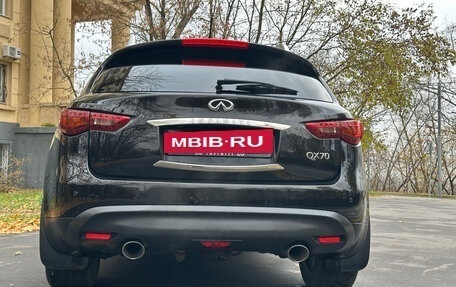 Infiniti QX70, 2017 год, 4 100 000 рублей, 4 фотография