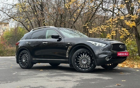 Infiniti QX70, 2017 год, 4 100 000 рублей, 2 фотография