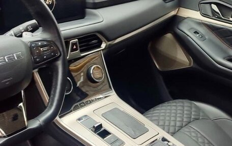 CheryExeed TXL, 2023 год, 2 550 000 рублей, 2 фотография